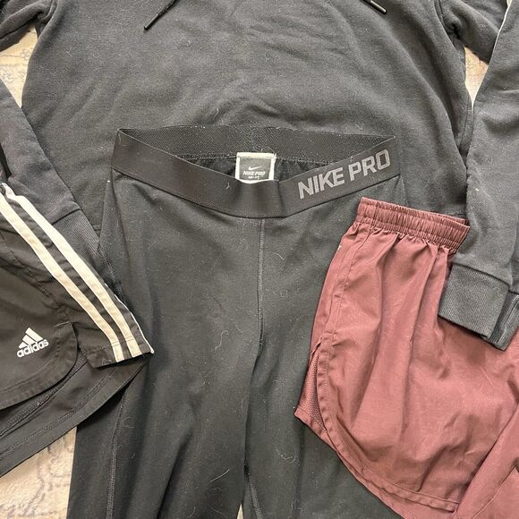 Woman’s Activewear Bundle Lot Size XS & Small 5 Piece Bundle Adidas Nike Calia - Picture 3 of 9